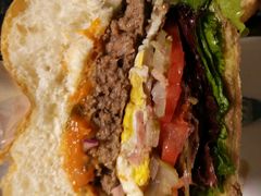 特调山楂酱汉堡-HIGH FIVE哈福手工汉堡(桂林路店)