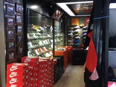 -正火体育(九龙商务中心B座店)