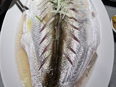 -吴越荣记苏州菜·松鼠桂鱼100%活鱼现做(斜塘老街店)