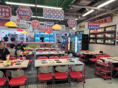 -喜歪歪·平价海鲜市场小火锅(龙阳广场店)