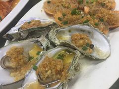 -四川小胡子海鲜(丁村万人海鲜广场店)