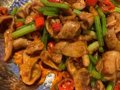 吊锅石门肥肠-望湘园·洞庭渔宴(永旺店)