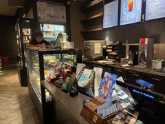 -星巴克臻选(南京金茂览秀城店)