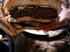 -HIGH FIVE哈福手工汉堡(桂林路店)