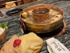 -慢丽江·云南野生菌土鸡锅(付家庄店)