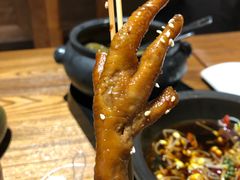 烤鸡抓-云海肴·云南小炒·汽锅鸡(天津国金汇店)