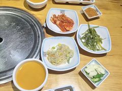 -唯成•韩国炭火烤肉 유성고기