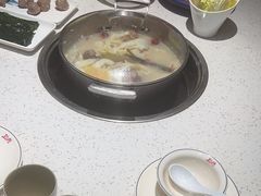 -三人行骨头王火锅(长寿店)