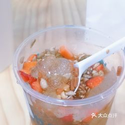 冰粉怎么样搭水果_水果冰粉图片