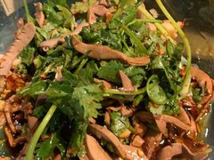 凉拌腰花-昱龙大盆牛蛙馆(三兴街总店)