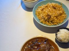 -八府香鸭·啫啫煲(华山路店)