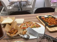 -必胜客(新中纬店)