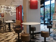 大堂-肯德基(杭州复兴店)