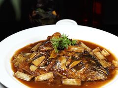 佛跳墙烧鱼头-味界·精致赣菜(招商花园城店)