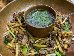 -牛喵喵铜锅牛肉馆