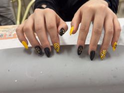 -尤米一站式美甲美睫