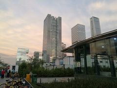 -登良(地铁站)