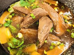 -尊品原汁牛肉面