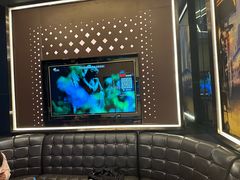 -星璨火吧KTV聚会餐厅(丰庆路店)