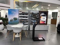 -宁波之星奔驰4S店(海曙店)