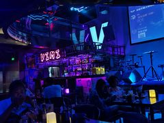 -vimi便利店酒吧