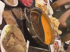 -呷哺呷哺(世贸.工三店)