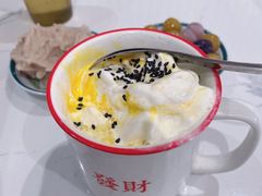 冰淇淋打蛋-堂屋糖水店(愚园店)