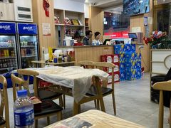 -江城燕子大排档(江汉路步行街店)