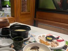 -云海肴·汽锅鸡·云南代表菜(天山百盛优客店)