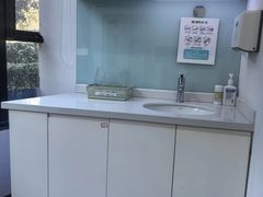 -维乐口腔(格林门诊长宁店)