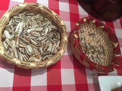 西贝莜面村(百联西郊店)-西贝莜面村(上海百联西郊店)