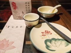 -老宅藕香·湖北菜·非遗藕汤·武昌鱼(黄鹤楼景观店)