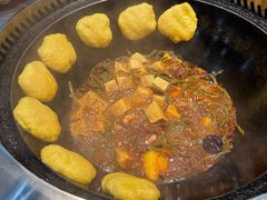 -袁小二大东北铁锅炖(吉祥村总部)