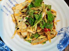 -蓝田九大碗民俗食府(蓝田店)