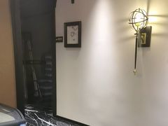 -万泊酒店(长沙五一广场国金中心店)