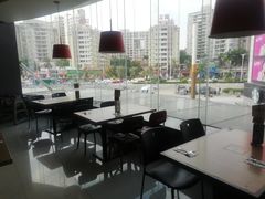 -必胜客(华南摩尔店)