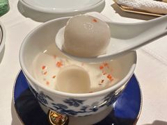 -新荣记(BFC外滩金融中心店)