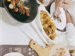 -娜娜家•Nana’s restaurant (爱琴海店)