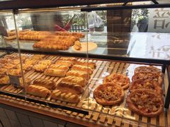 -Dough&Joe团憩(瑞虹天地月亮湾店)