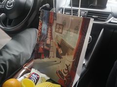 -奈雪的茶(亨特国际广场店)