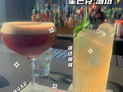 -星巴克臻选(上海合生汇1F店)