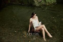 -onlygirl摄影美学馆高端定制(江滩店)