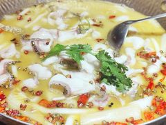 -渔港烤鱼(中百广场店)