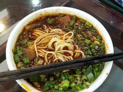 -牛一嘴·兰州牛肉面·大盘鸡(财富中心店)