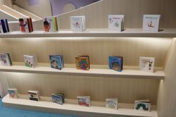 -奈尔宝家庭中心·亲子餐厅(北京东坝万达店)