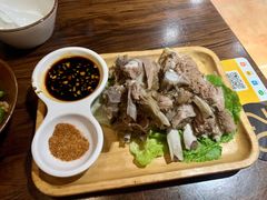 -塔里木的羊·新疆特色餐厅(钱湖北路店)