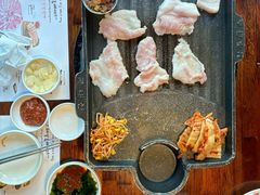 -Dombe豚(黑猪肉街店)