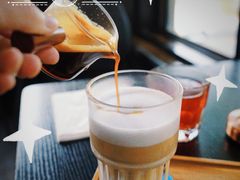 椰奶拿铁-东岸Cafe 爵士俱乐部