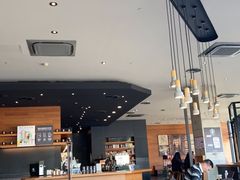 大堂-星巴克(潍坊泰华广场店)