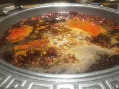 -杨肥肠火锅大排档(火车站花园店)